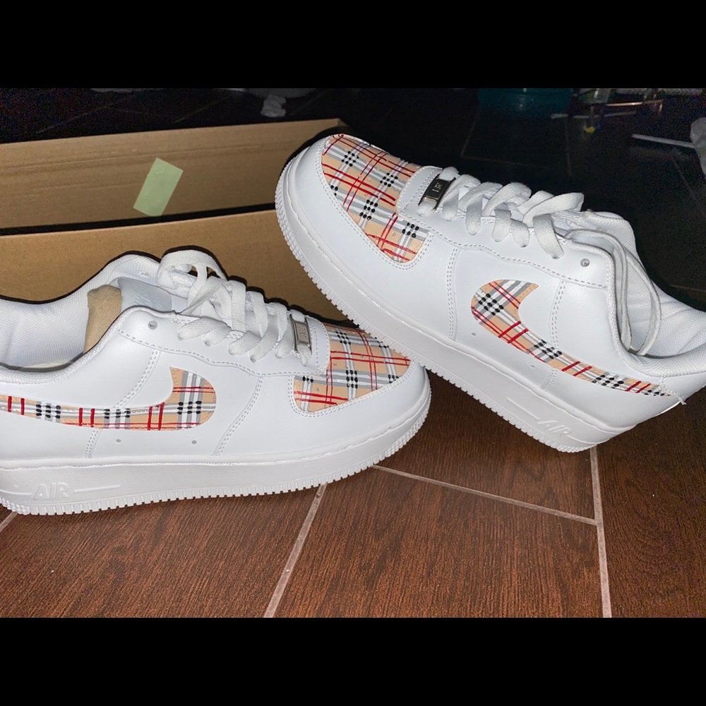 Custom Burberry Nike AF1